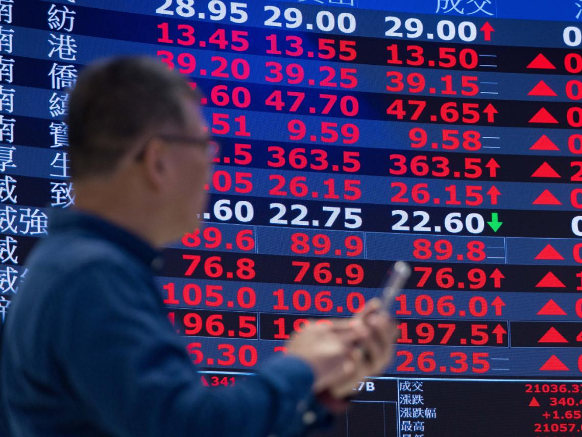 漢唐(2404)股價410➝1040元，還能買？股海老牛：這2個訊號透露未來行情，下半年3檔「抱緊股」安心賺到飽