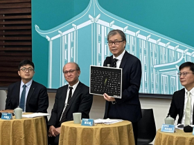 教育部長鄭英耀認「朝小野大、教育政策受政治侵擾」2度請辭！無奈心聲曝光…為何突打消辭意？