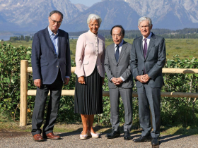 傑克森洞最後一舞  在身段放軟表象底下痛批川普政策  「鴿」聲藏刀  鮑爾暗示的兩大新風險