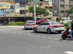 影／台南早產兒「小平安」紅斑馬護送，成大醫⭢林口長庚2.5hr「陪妳走分秒必爭路」…母揭發文目的