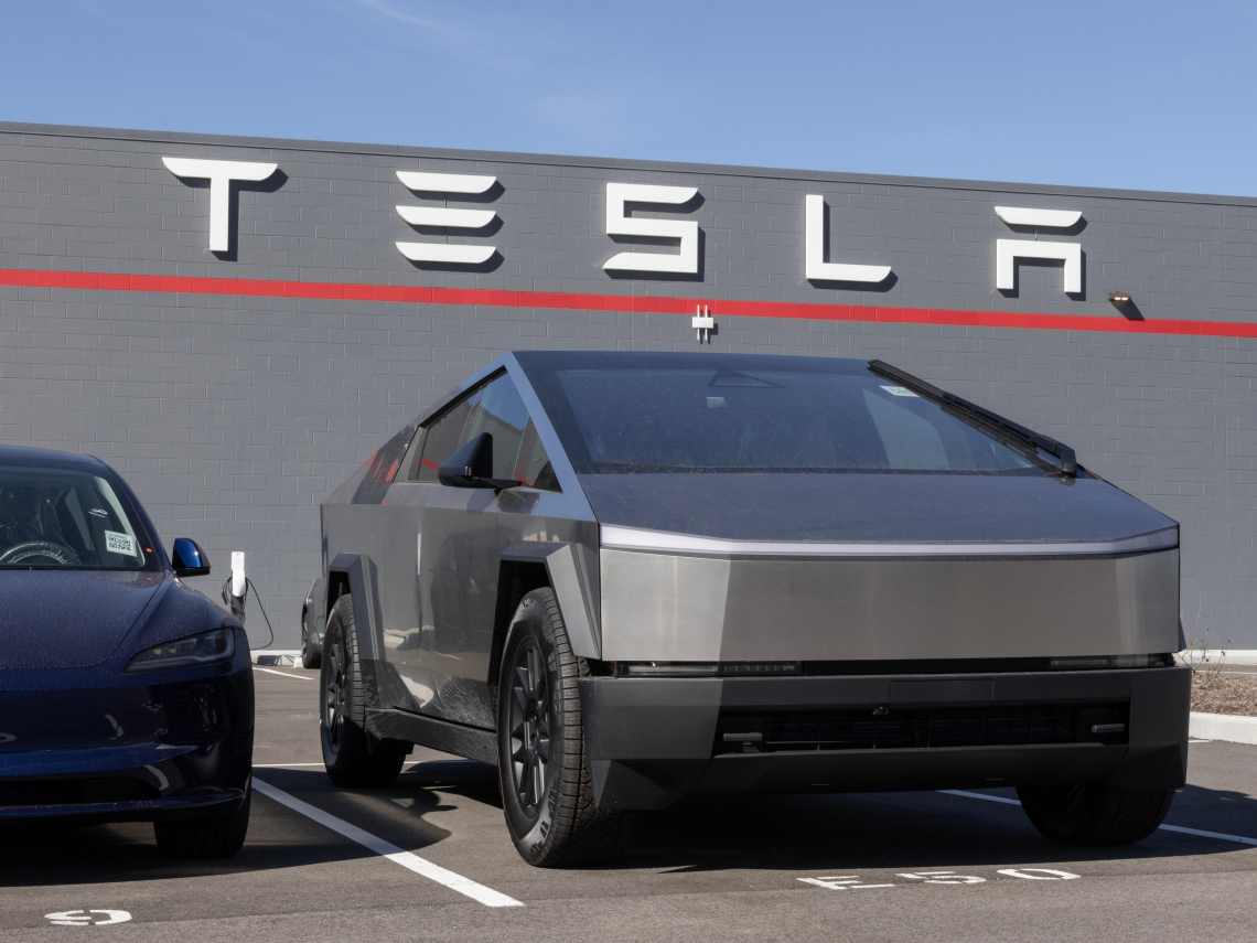 特斯拉Cybertruck爆致命事故！他慘遭2760度高溫燒死「連骨頭都熔解、遺體少20公分」，還有哪些設計缺陷？