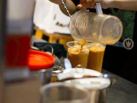 Coco、十盛…6家手搖飲驗出大腸桿菌「這家超標60倍」！SOMA、清心1原因不合規，感染症狀有哪些？