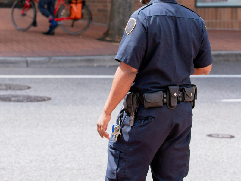 33歲警察的0050投資血淚史！60幾塊認賠殺出，眼睜睜看漲到188元...翻轉理財規劃「退休金到老花不完」