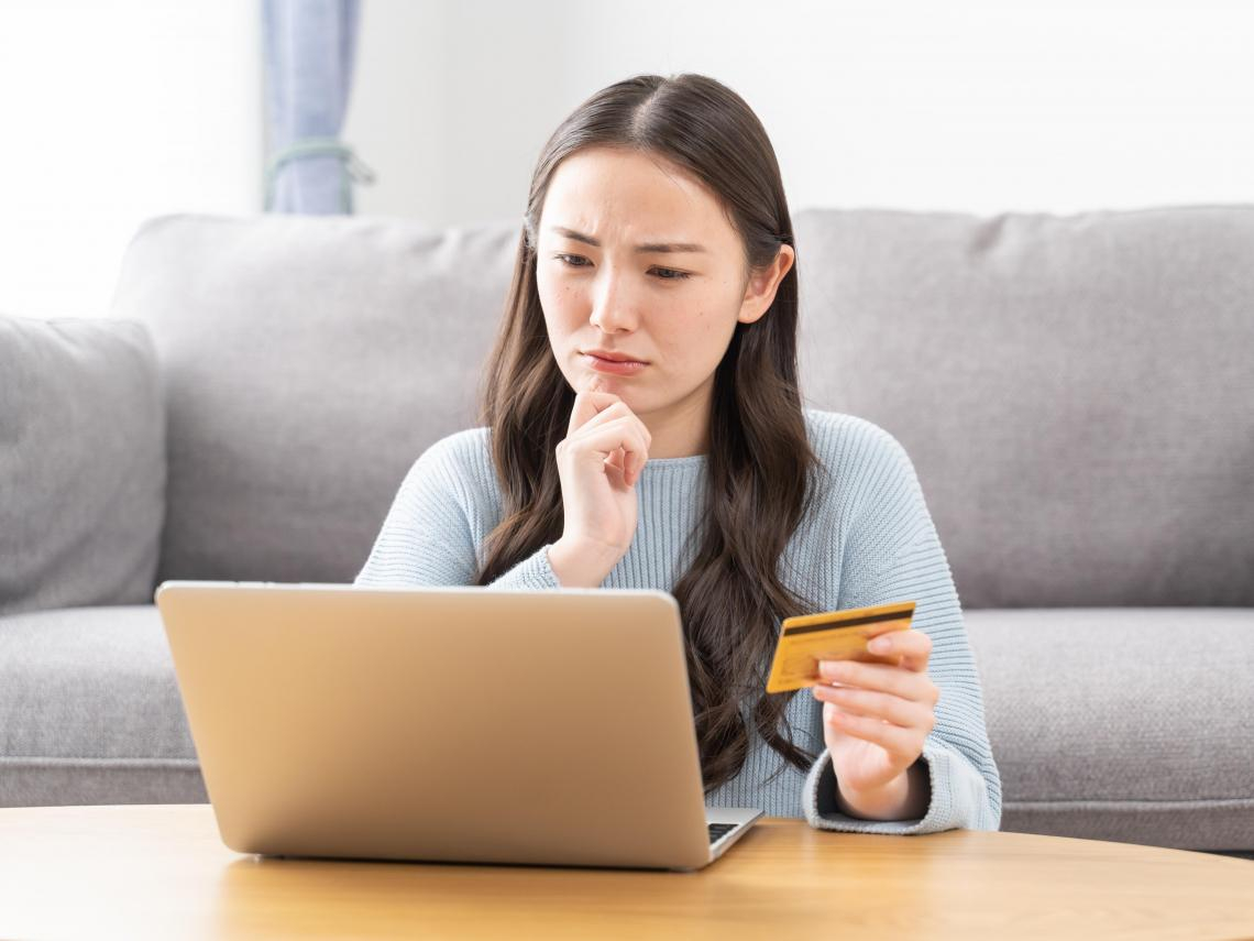 短短5天詐團就騙走13.5億！軟體代言人、知名主播都有1特點：溫柔又親切…交友詐騙話術解析