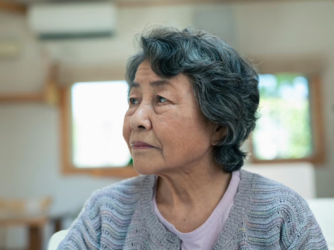 遺產一毛錢都不想給女兒，該怎麼做？80歲老母泣訴：結婚時包10幾萬紅包、打整套黃金首飾卻「無情斷聯10年」