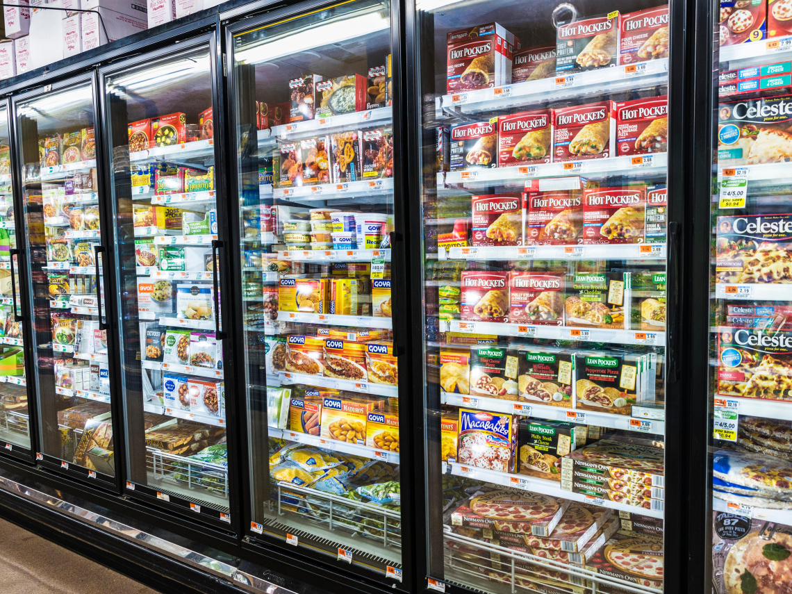 美國肉品業如何犧牲員工換取利潤？最終只換來一句「感謝你們讓食品店架上有貨」