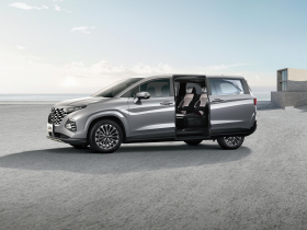 和泰促銷、特斯拉降價、福特優惠…車廠殺紅眼：百萬零利率低月付、賞車抽iPhone 17…歐系直砍40萬