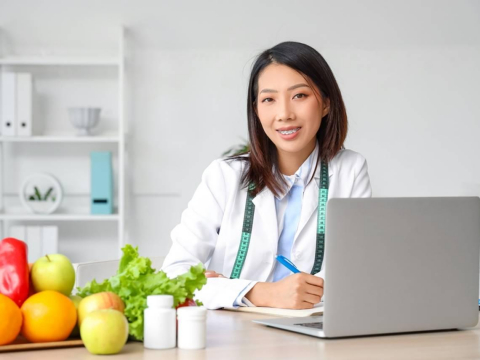 吃太營養腫瘤長越快？癌細胞愛吃糖？營養師破解「癌症飲食6大迷思」：教你每一口都吃對，擊退癌細胞