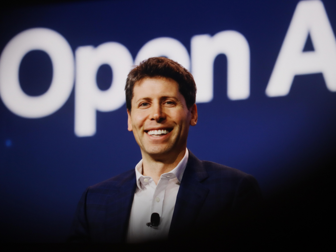 AI有沒有泡沬？3000億美元合約驚動市場，OpenAI卻一直燒錢，奧特曼的「激進式樂觀」，連張忠謀都打折扣