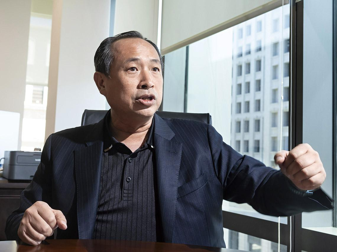 公股積極加碼介入  大股東提前備戰　內鬥風波檯面化  國票金改選變數多