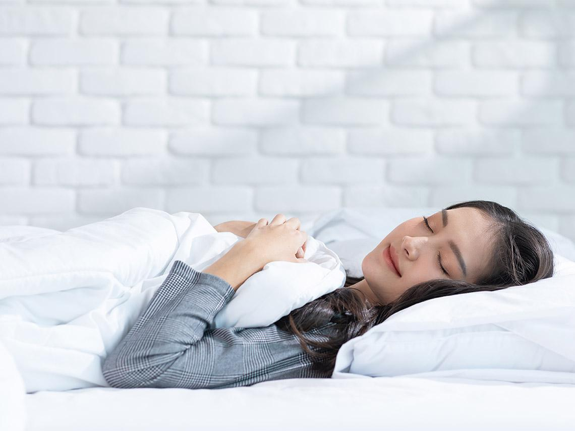 規律、充足、品質佳的完整睡眠  修復身心健康 打破早睡迷思  解開好眠關鍵密碼