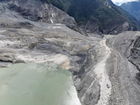 花蓮光復馬太鞍溪「堰塞湖」能用軍事爆破移除嗎？為何不早點處理？國際3大經典案例給台灣的啟示