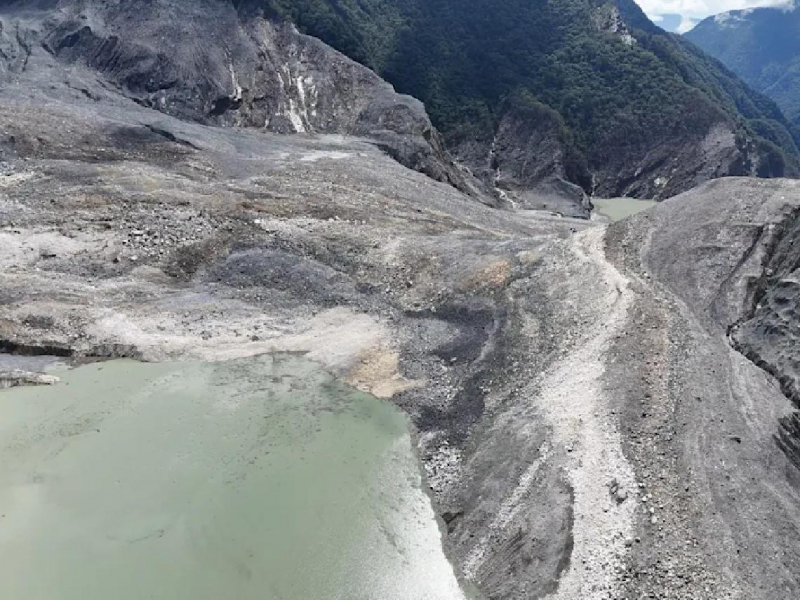 花蓮光復馬太鞍溪「堰塞湖」能用軍事爆破移除嗎？為何不早點處理？國際3大經典案例給台灣的啟示