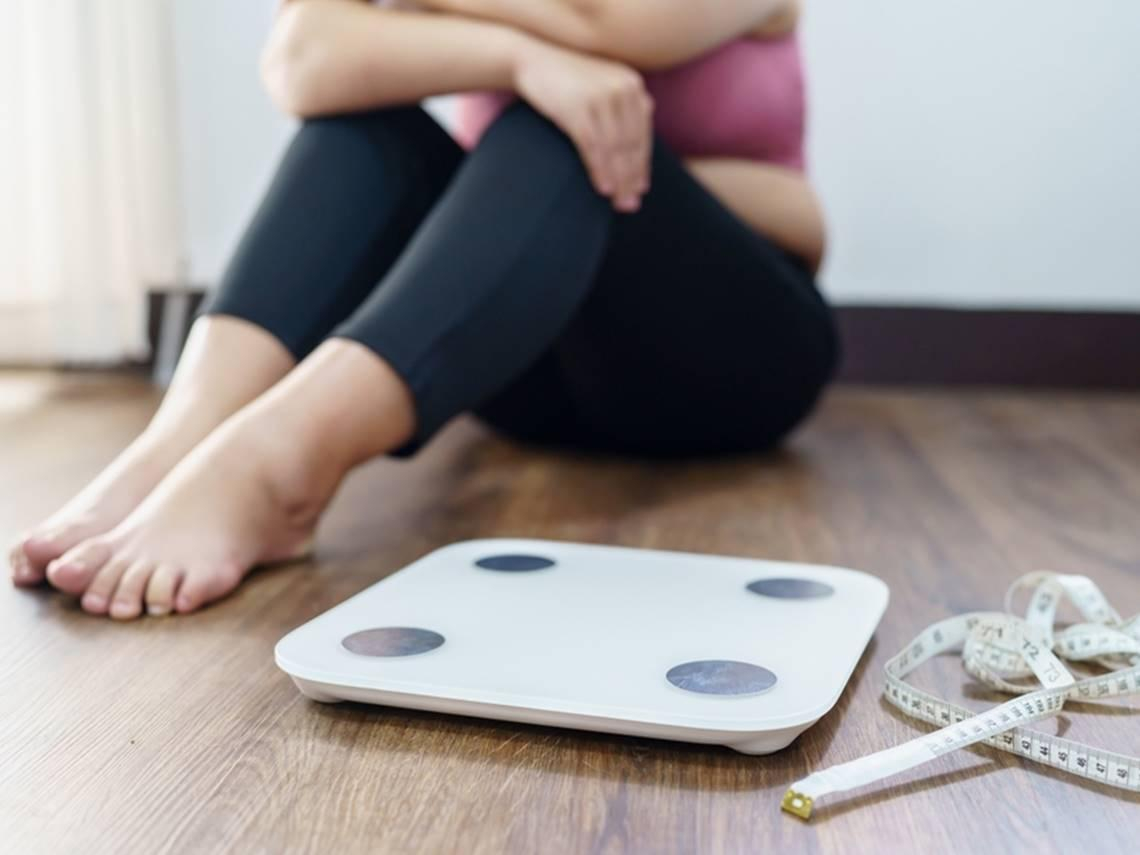 減肥=少吃熱量？醫師揭真相：錯得離譜！卡路里迷思害你越減越胖，高熱量的堅果、優格反而是瘦身神物