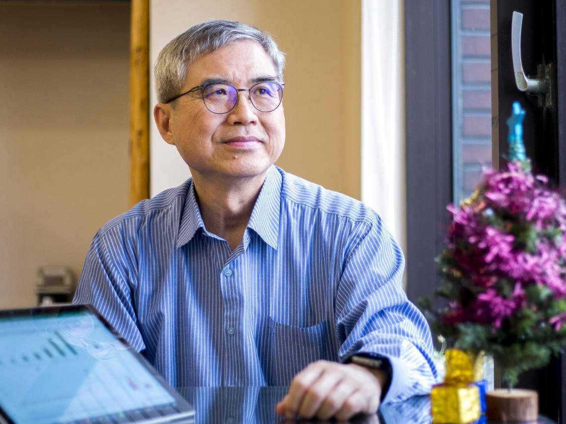 勞保、勞退怎麼領最划算？怪老子親授「最肥領錢法」：勞保年金選月領、勞退一次領「1招每月多領1倍」