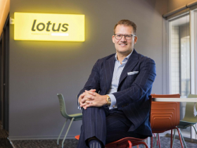 躋身美國製藥概念股，美時股價從「看不見未來」到3天噴3成！董座親揭收購美廠背後成長大計