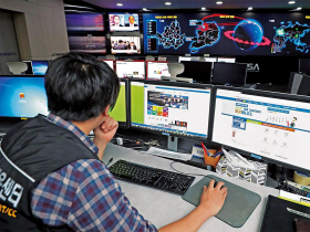 他山之石 設網路避難所、一年重賞611件漏洞通報 韓重用白帽駭客護民間資安！