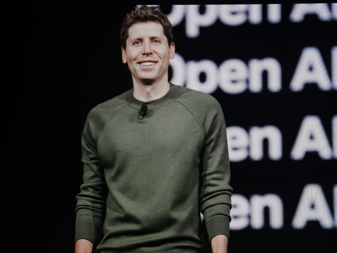 台積電(2330)股價1370元、鴻海(2317)逼天價！奧特曼來台固樁、星際之門還有哪些台鏈吞肥單