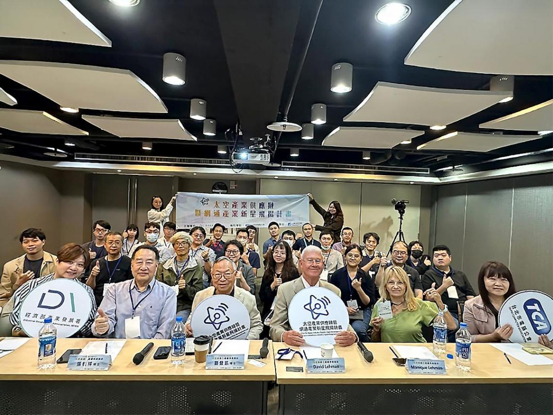 沒有捷徑的衛星通訊夢  當技術孤島遇上人才稀缺，臺灣企業如何逆勢鍊成國際戰力？