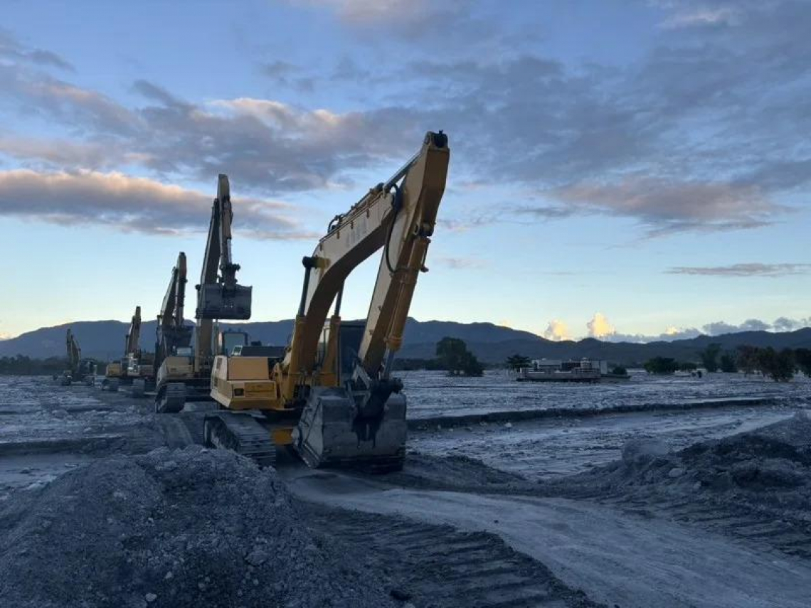 「挖土機超人」敗血症48歲驟逝…左腳刺傷腫脹撐8天才就醫「拚命到最後」：為別人而活的心我們不會忘