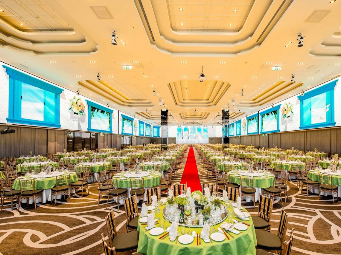 台股飛高高，哪些行業尾牙吃更好？春酒預算桌數齊揚！雲品接單拚萬桌規模：訂桌15000元以上佔3成