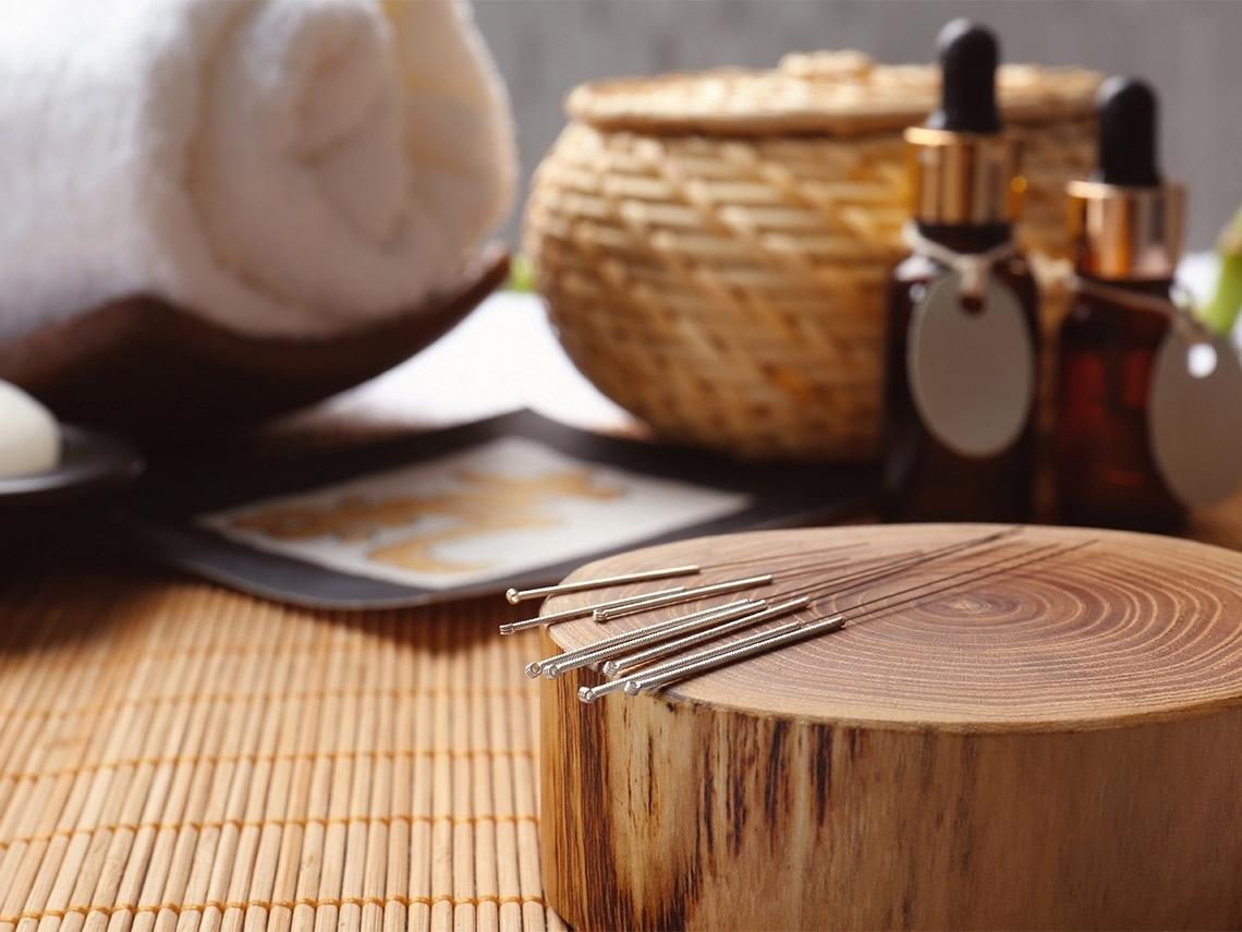 新手媽顧嬰累壞「半臉麻了」  靠中醫兩周恢復     針灸加服藥  顏面神經麻痺好更快  