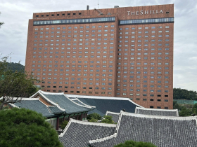 習近平出席APEC峰會有變數？包下這間飯店又取消入住…謝金河親揭三星創辦人買整個山頭建飯店幕後