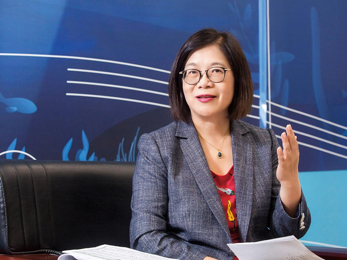 海巡署隊員「適應障礙症」請病假10個月，跑去開餐廳搞團購！爽領60萬根本沒養病，管碧玲轟考績汰除