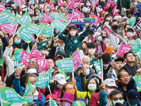 民進黨「政治天花板」支持度40%難突破…他憂「富二代每天搶家產」：DPP的極限，就是台灣的風險