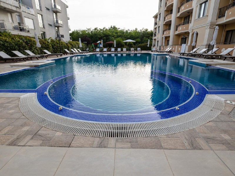 健身房、游泳池...新建案公設比飆破35%！為什麼要蓋這麼多公設？「造價8萬公設賣你60萬」揭露建商驚人利潤