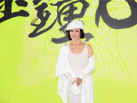 潘迎紫「二頭肌」登熱搜，為何76歲還要練肌肉？停經後每2人就1人骨鬆…存骨本3要訣「不只運動」