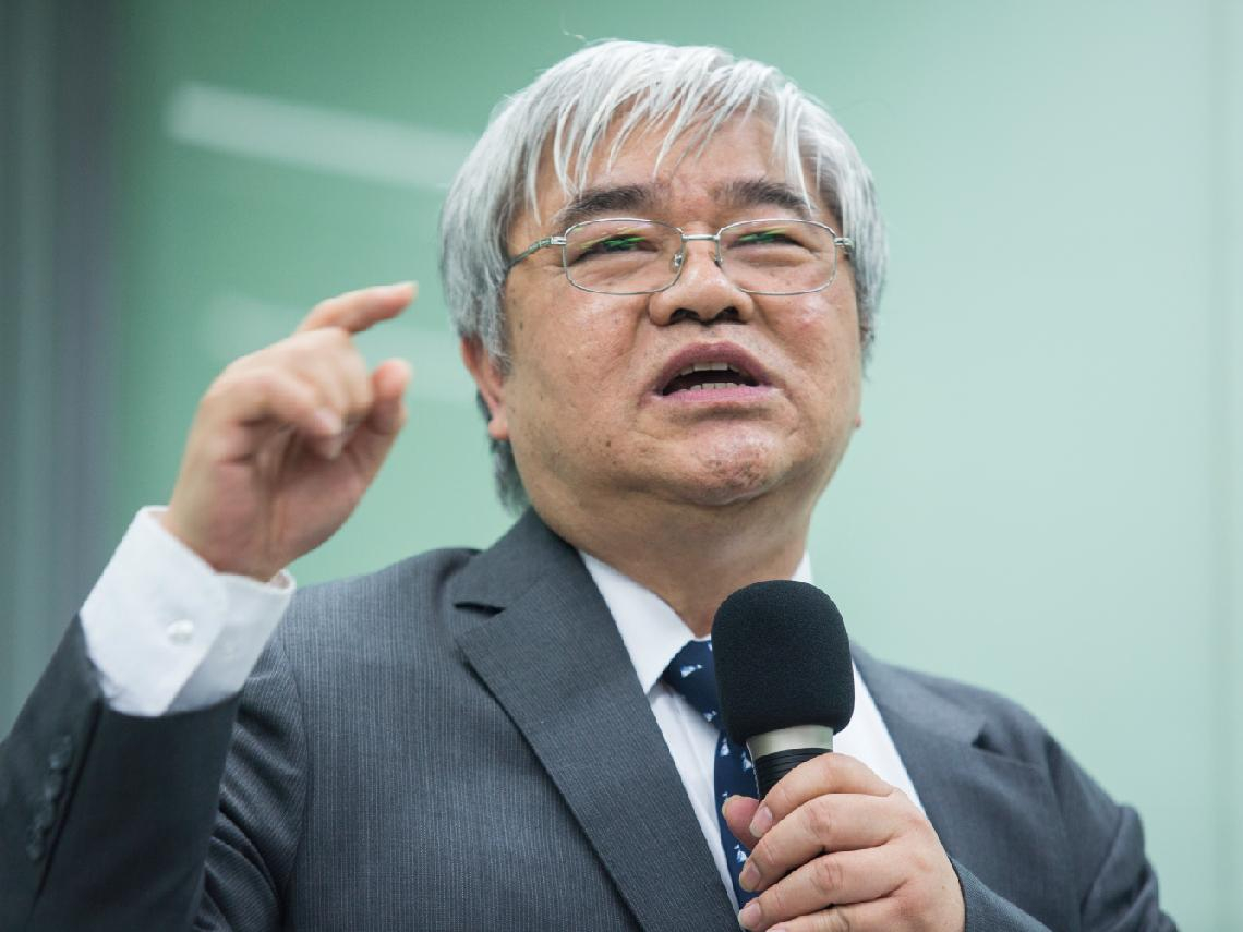 台積電股價奔2500元抱就對了？杜金龍鐵口直斷「2034年目標價算好了」：這波還沒完「讓它噴一下」