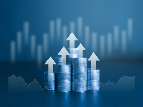 靠權利金提高基金配息收益  波動中守住報酬　掩護性買權策略夯  兼顧增益與穩定性