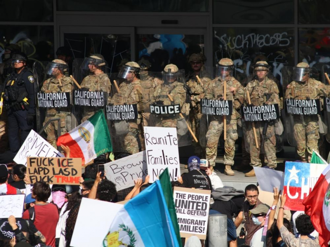 黃仁勳一通電話救了大家！川普：接到幾位「住當地的朋友」來電，暫緩派國民兵進駐舊金山