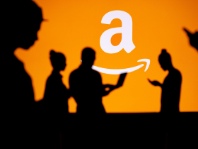 亞馬遜大裁員3萬人！這群人領嘸資遣費，CEO：AI「不可避免」讓許多職位消失…為何揮刀「中階主管」？