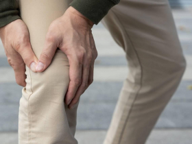 57歲退休族高蛋白飲食＋重訓3個月，為何越練越虛？長肌肉不是只靠雞胸肉！中醫吳明珠這樣做，拯救肌少症