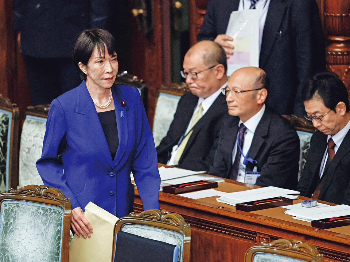 日股衝上五萬點大關  民眾實質薪資持續負成長　高市行情下的「股市蕭條」  政策難解通膨警報