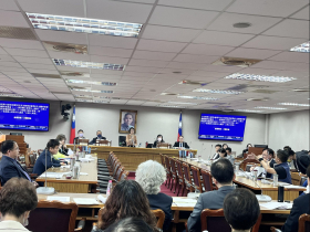 影／年金改革倒退！藍白聯手停砍公教年金「送出委員會」，王鴻薇：只是提早4年破產，又不是40年