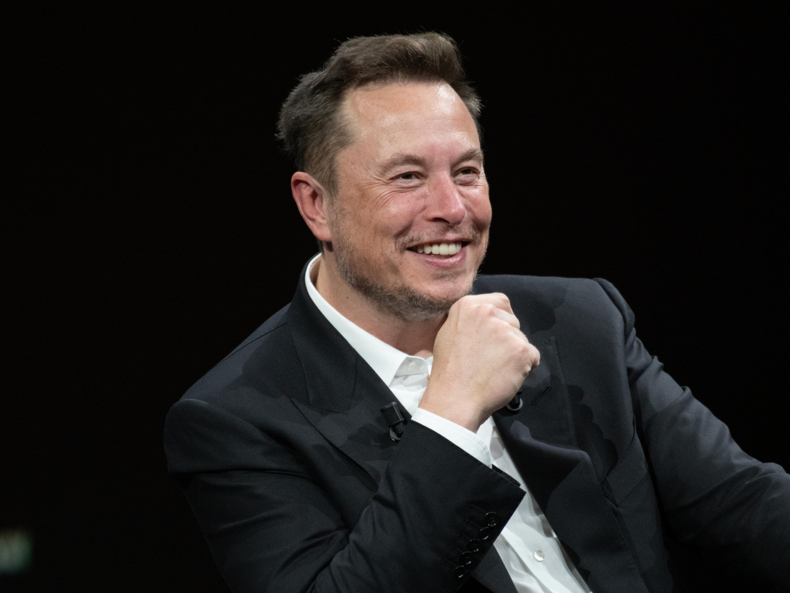 特斯拉將建大型晶圓廠「可能合作英特爾」！馬斯克：我現在對晶片極度著迷，親解自己想要的和輝達哪不同