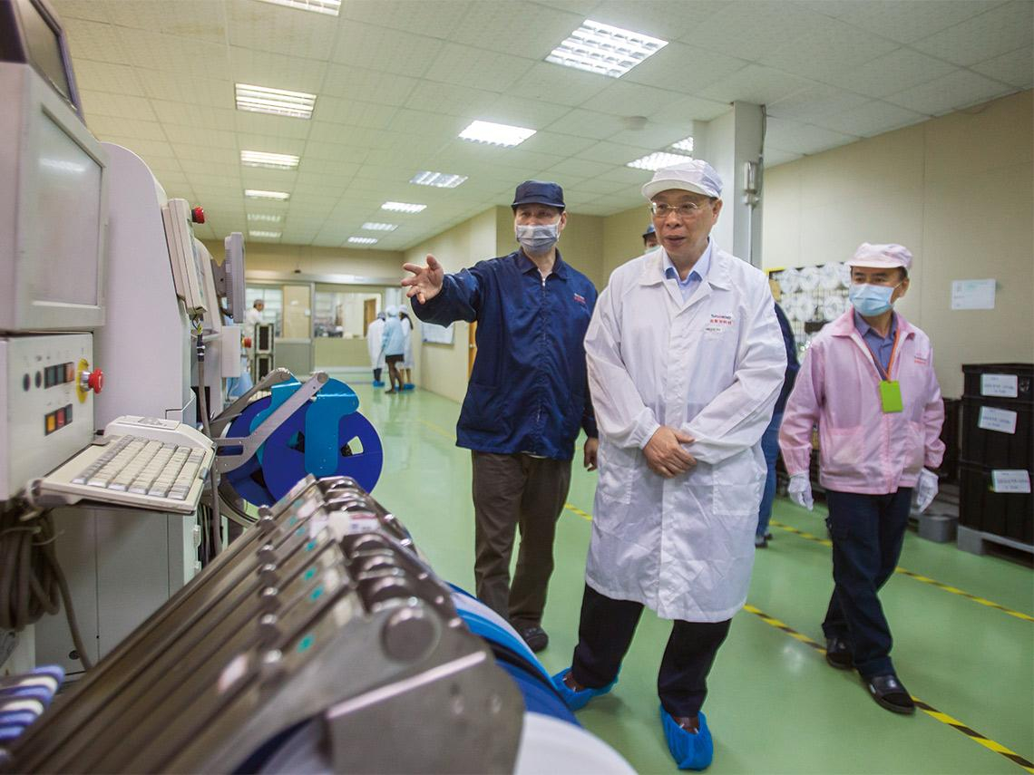 大鱷出擊 多樣經營、跨界轉型、資產布局⋯試煉投資眼光與整合力　四大併購玩家  面臨擴張管理挑戰