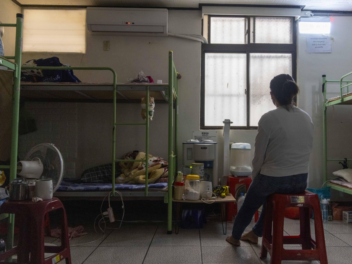 移工債務系列2一庇護中心悲歌！單親媽背重利、青年付四萬買工費…移工負債困境如何解？