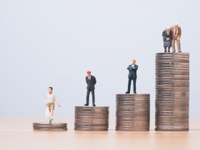 2026國民年金保費調漲新制！270萬人每月多繳X元，試算公式、津貼金額、費率對照表…不繳費會怎樣？