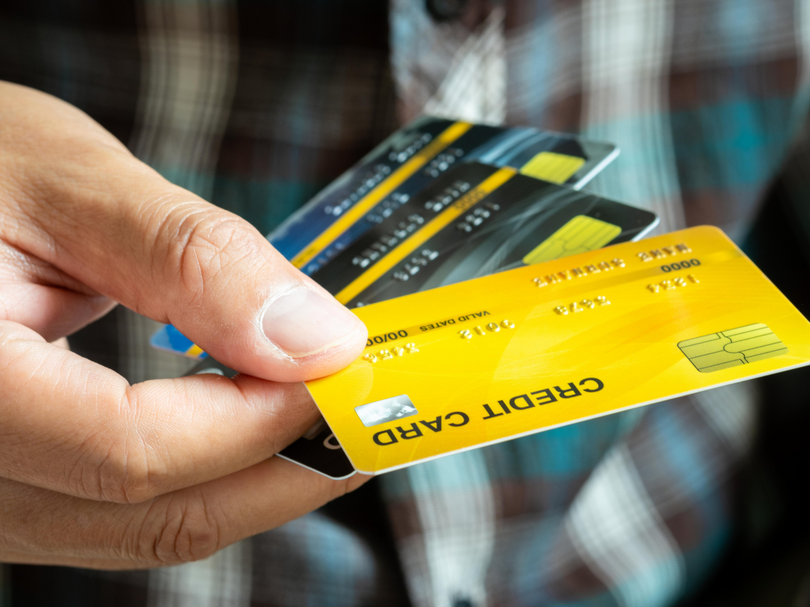 10張信用卡2025全停卡！新光銀、玉山銀、北富銀…完整名單、停用日、換發卡別：紅利點這天歸零