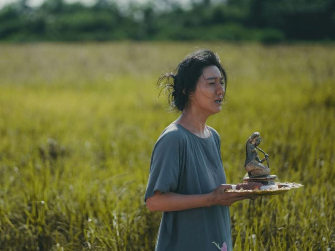 范冰冰《地母》扮醜演農婦奪金馬影后，遭封殺7年照樣飛起！陸網友嘆：台灣的包容性，中國金雞追不上