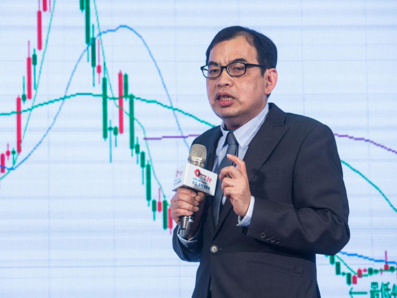 不是南亞科、華邦電！億元教授：記憶體長線唯一看好「群聯」原因這1個！卡位2026兩大黑馬股，這檔還在銅板價