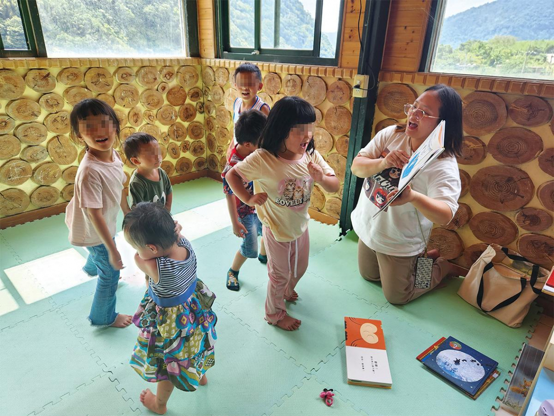 從家庭裡到山海間，不在學校的教育，如何悄悄改變台灣鄉村風景？