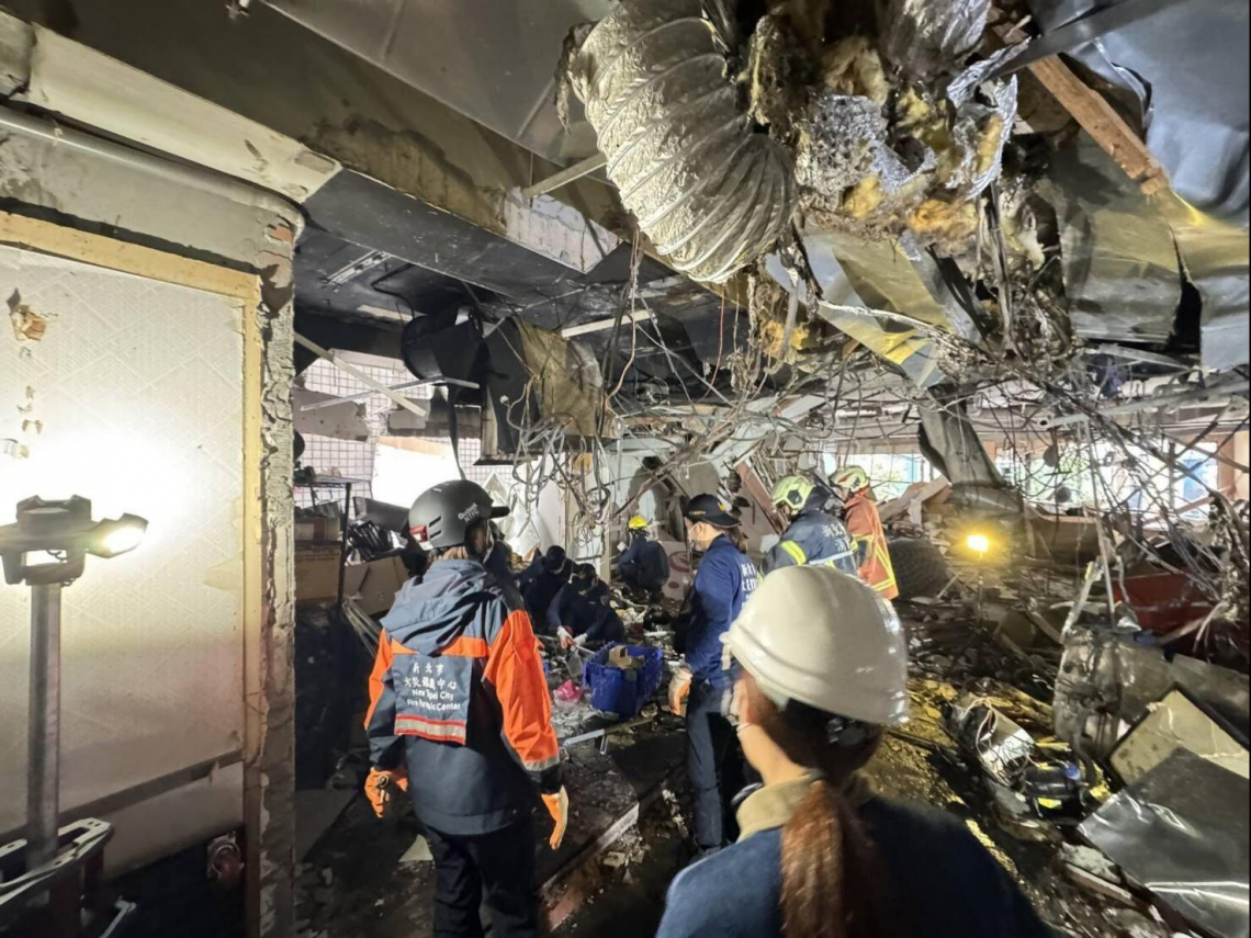 板橋氣爆原因和4支瓦斯筒有關？定食8爭鮮釀6傷回應了…瓦斯外洩怎麼辦？發生氣爆「自救攻略」必看