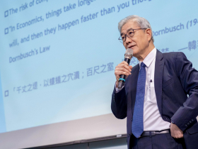 想在金融業出人頭地？如何打造財務底氣？黃天牧給學生5個提點、投信大前輩們中肯建議一次看