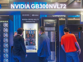 Google TPU系列4一輝達還能老神在在？Google步步逼近敲下2警鐘：客製晶片崛起、租用取代自建