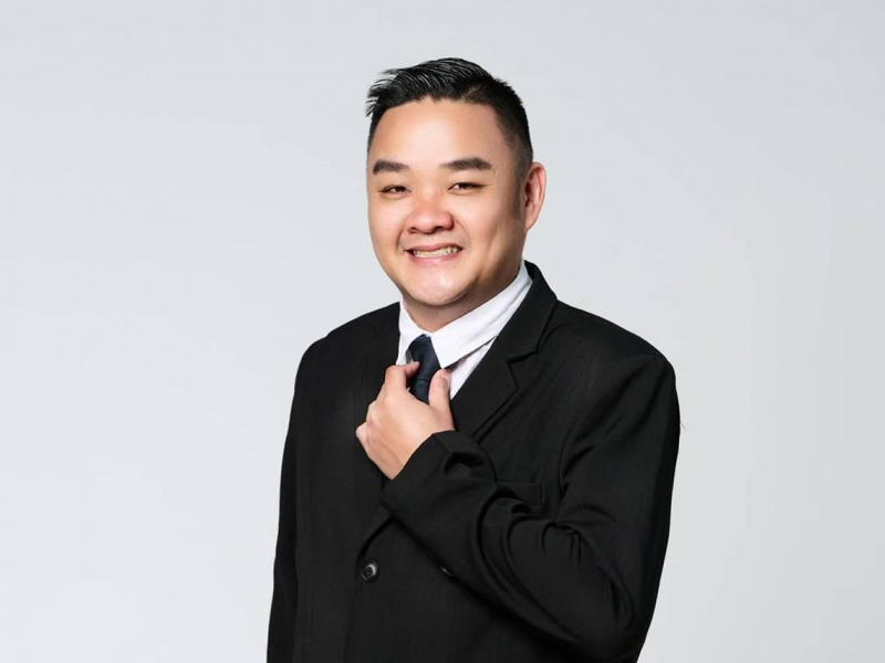 最慘1年只賺12萬！星光幫林道遠吃即期品度日，轉當房仲賺千萬業績：不夠慘才愛面子，為家庭什麼都能放下